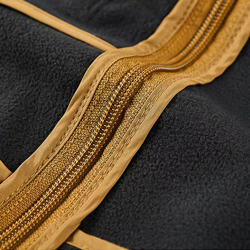 KEW Softshell Jacket, front zip detail